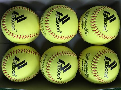 Game softball